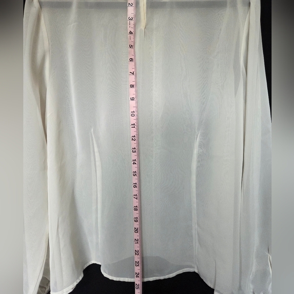 Pamela Dennis Private Client Group  Ivory Lace Trim Blouse Plus Size 1X - Picture 6 of 7